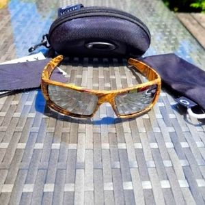 Oakley Gascan Sunglasses